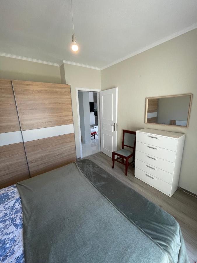 2-Bedroom Luxury Family Home Флогита Экстерьер фото