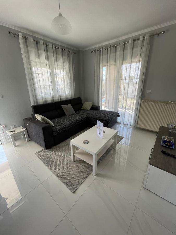 2-Bedroom Luxury Family Home Флогита Экстерьер фото
